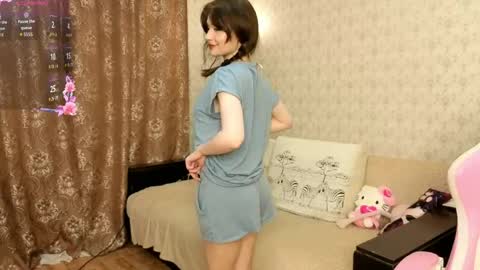   Mila    online show from 05-05-26, 10:07