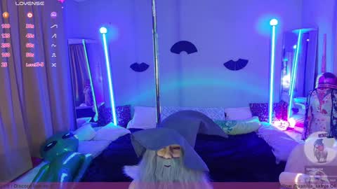 Skkye online show from 12-14-24, 03:29