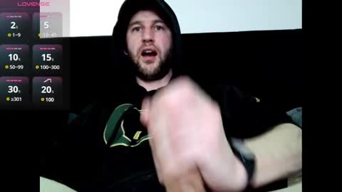 Snapshot of vanillaniceeee chatting on 02-11-25, 10:39 vanillaniceeee online show from 02-11-25, 10:39