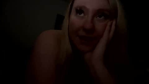 vanillapuddingpie online show from 12-11-24, 06:04