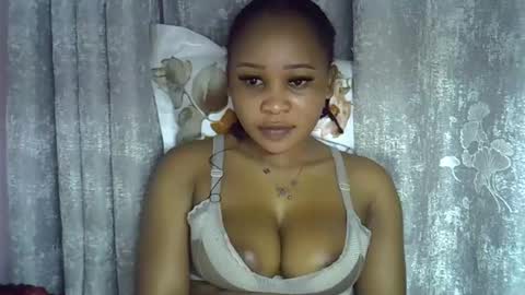 Snapshot of vanillavenus chatting on 06-04-26, 03:07 vanillavenus online show from 06-04-26, 03:07