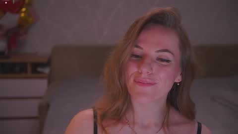 Sophie online show from 12-17-25, 09:32