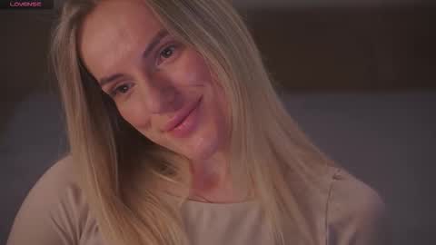 Sophie online show from 02-07-26, 02:04