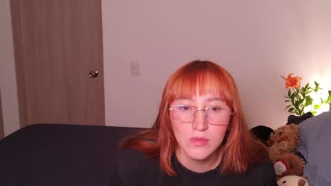 Snapshot of vanlet chatting on 05-30-26, 01:14 Elizabeth online show from 05-30-26, 01:14