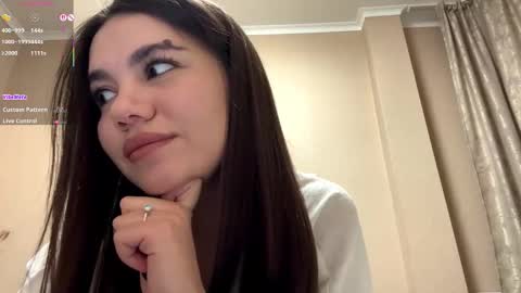 Vanessa  online show from 01-06-26, 07:06