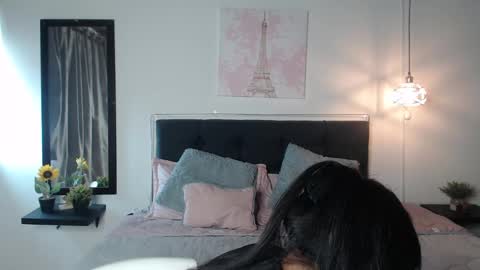 vane online show from 12-26-24, 07:49