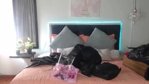 vane online show from 01-09-25, 07:40