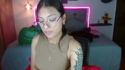 Snapshot of vannesweet_ chatting on 05-24-26, 08:47 vane online show from 05-24-26, 08:47