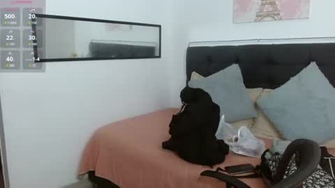 Snapshot of vannesweet_ chatting on 06-14-26, 07:49 vane online show from 06-14-26, 07:49