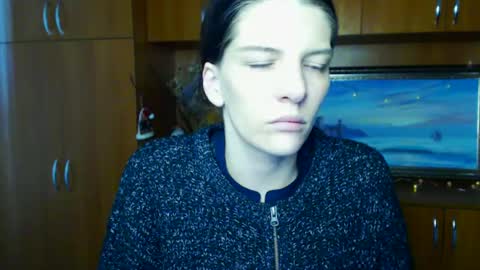 Vanessa online show from 02-28-25, 07:37