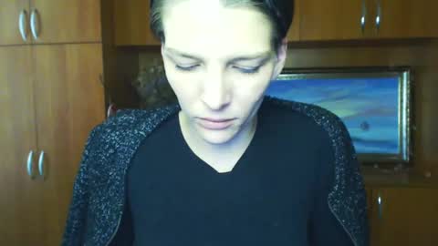 Vanessa online show from 03-05-25, 10:55