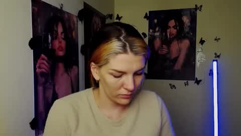 Vanessa online show from 03-09-26, 06:12