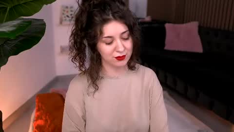 Snapshot of vansessanyx chatting on 05-22-26, 11:10 VanessaNyx online show from 05-22-26, 11:10