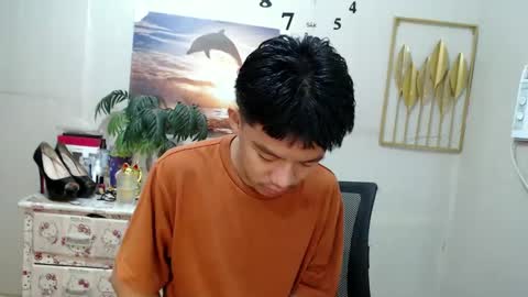 Snapshot of vanxxx2005 chatting on 01-21-25, 08:43 vanxxx2005 online show from 01-21-25, 08:43