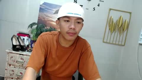 Snapshot of vanxxx2005 chatting on 01-23-25, 01:08 vanxxx2005 online show from 01-23-25, 01:08