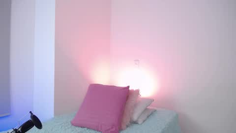 Snapshot of varenka_ivanova22 chatting on 09-27-25, 10:09 varenka_ivanova22 online show from 09-27-25, 10:09