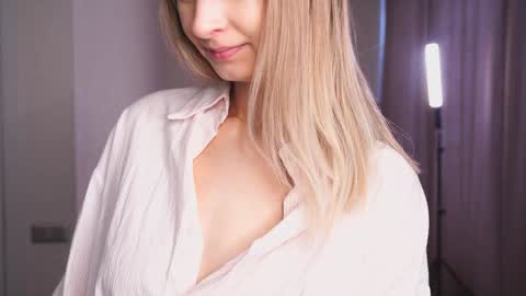 Heeeeey Im Hanna the art of tease  online show from 02-09-25, 04:04