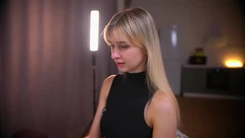 Heeeeey Im Hanna the art of tease  online show from 12-19-25, 05:09