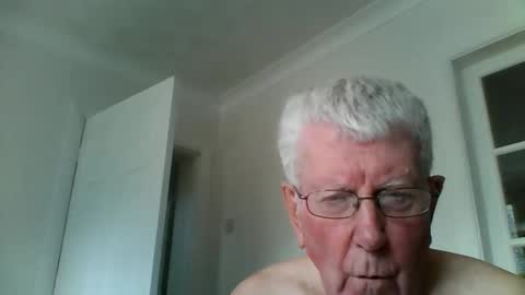 vassus online show from 02-25-25, 01:28