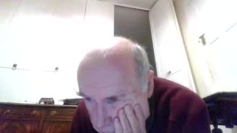 vaughan1010 online show from 10-31-25, 09:27