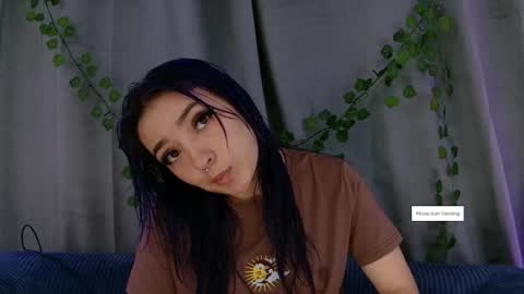 Vayolett online show from 12-22-25, 03:58