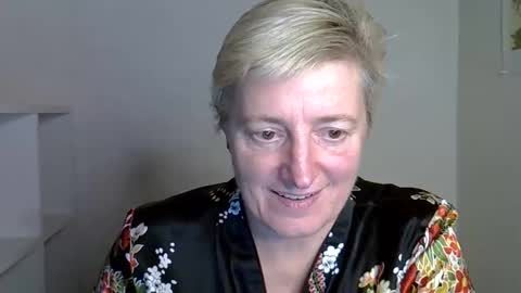 vea_motty online show from 11-12-25, 02:06