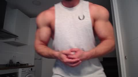 Snapshot of vecinito_ctb chatting on 12-08-24, 12:19 Toni Martins online show from 12-08-24, 12:19