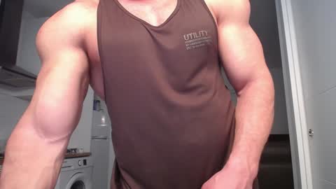 Snapshot of vecinito_ctb chatting on 12-11-24, 12:12 Toni Martins online show from 12-11-24, 12:12