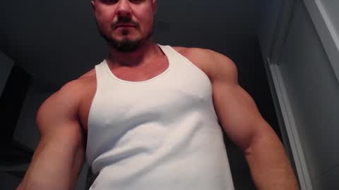 Snapshot of vecinito_ctb chatting on 12-29-24, 01:17 Toni Martins online show from 12-29-24, 01:17