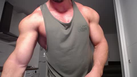 Snapshot of vecinito_ctb chatting on 01-01-25, 05:44 Toni Martins online show from 01-01-25, 05:44