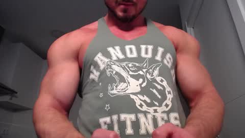 Snapshot of vecinito_ctb chatting on 01-22-25, 12:17 Toni Martins online show from 01-22-25, 12:17