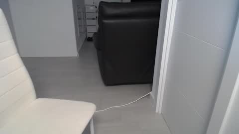 Snapshot of vecinito_ctb chatting on 02-17-25, 01:53 Toni Martins online show from 02-17-25, 01:53