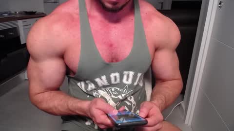 Snapshot of vecinito_ctb chatting on 03-09-25, 12:20 Toni Martins online show from 03-09-25, 12:20