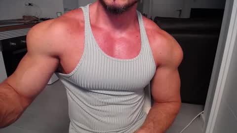 Snapshot of vecinito_ctb chatting on 09-21-25, 11:12 Toni Martins online show from 09-21-25, 11:12