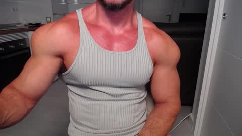 Snapshot of vecinito_ctb chatting on 10-04-25, 11:52 Toni Martins online show from 10-04-25, 11:52