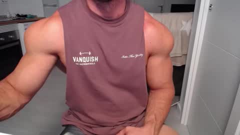 Snapshot of vecinito_ctb chatting on 10-15-25, 10:37 Toni Martins online show from 10-15-25, 10:37