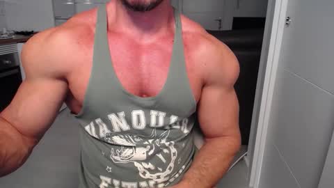 Snapshot of vecinito_ctb chatting on 11-20-25, 11:10 Toni Martins online show from 11-20-25, 11:10