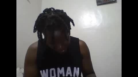 Snapshot of vee_tommy chatting on 05-27-26, 02:52 Vee tommy online show from 05-27-26, 02:52