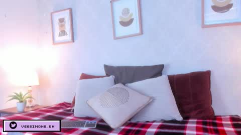 Vee Simons online show from 03-14-26, 08:25