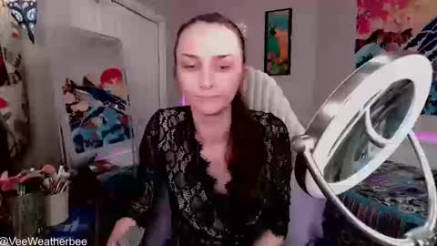 Violet Weatherbee online show from 03-11-26, 09:32