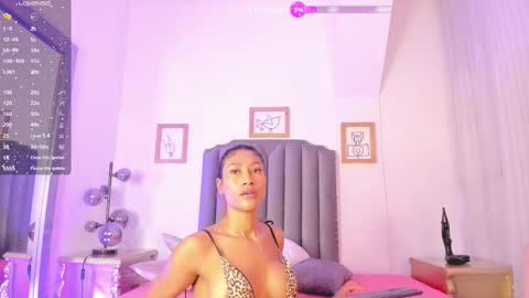 Snapshot of vega__16 chatting on 10-09-25, 11:30 online show from 10-09-25, 11:30