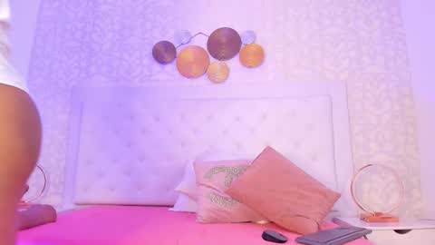   online show from 11-06-25, 11:44