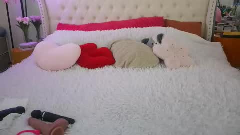 Vegas Dani online show from 04-24-26, 02:19