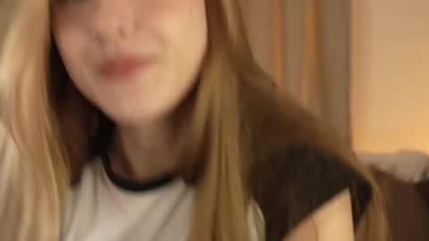 Maria online show from 11-10-25, 01:21