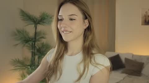 Maria online show from 11-14-25, 01:10