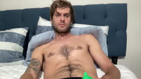 Snapshot of vegassangel chatting on 09-18-25, 02:13 Joeyyy online show from 09-18-25, 02:13