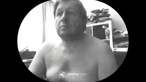 Snapshot of vejun2025 chatting on 06-15-26, 07:43 vejun2025 online show from 06-15-26, 07:43