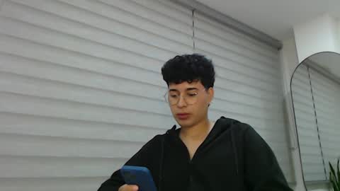 velascosexyboy online show from 01-23-25, 03:05