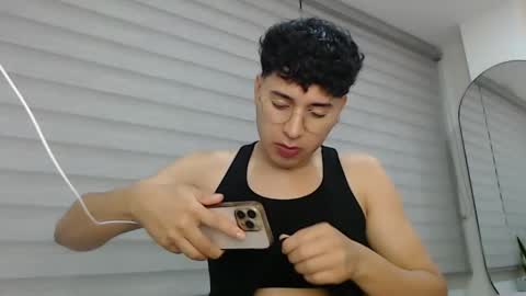 velascosexyboy online show from 03-04-25, 02:38