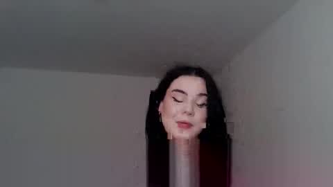 velinora_19 online show from 11-02-25, 11:12